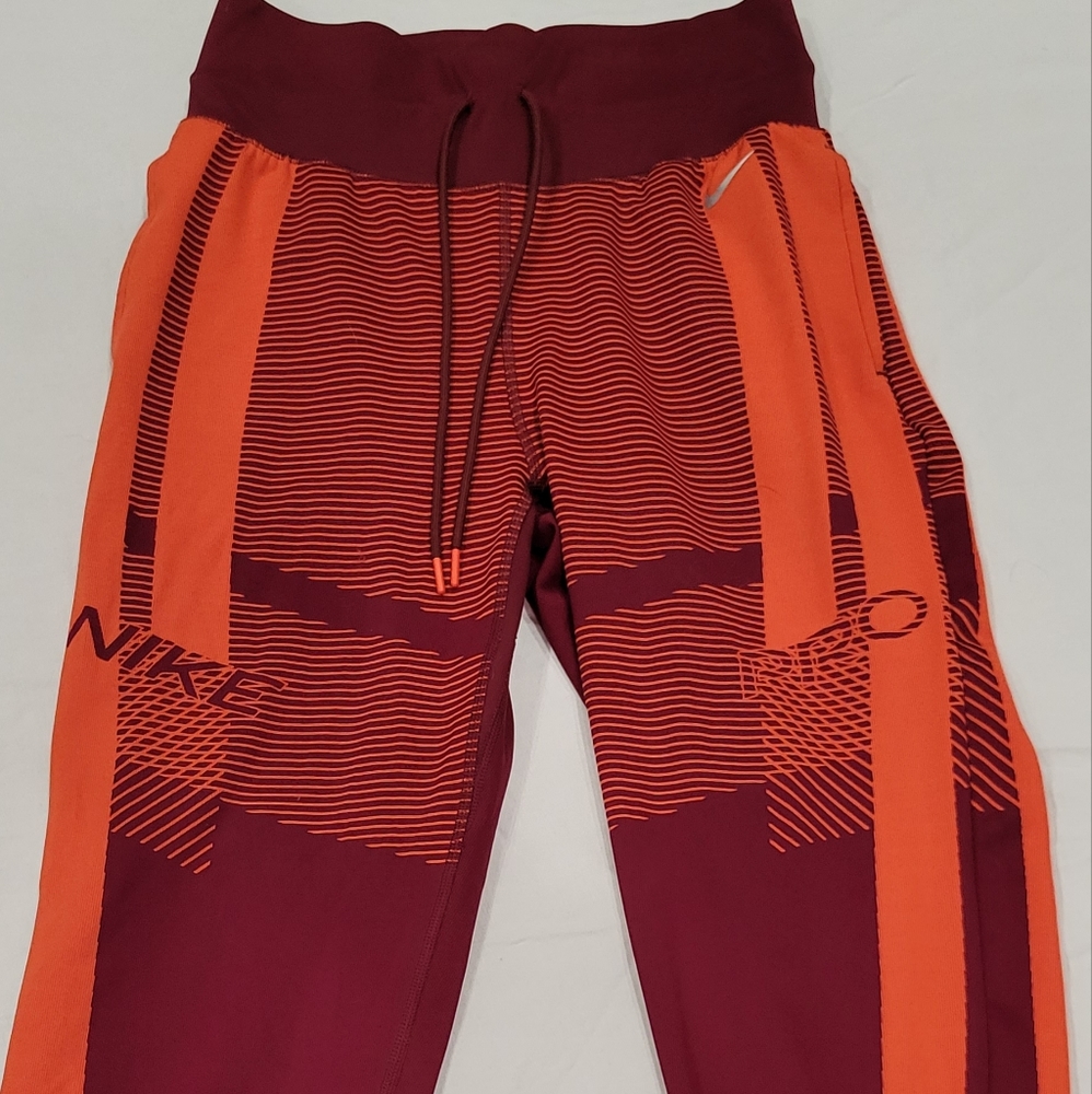 Nike dry fit leggings